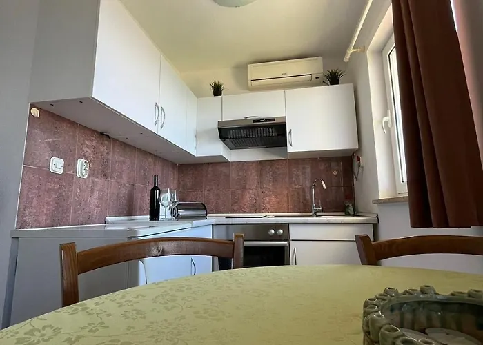 Apartment With Parking Space Supetarska Draga - Gornja, Rab - 13645 *