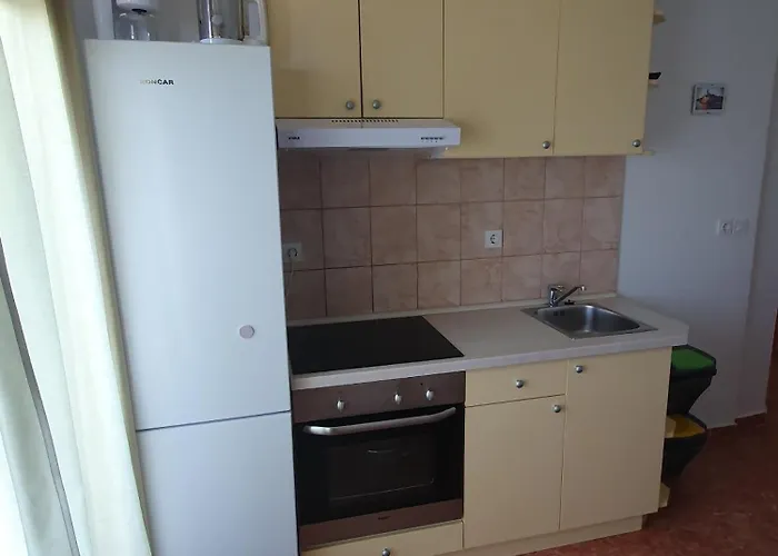 With Parking Space Supetarska Draga - Gornja, Rab - 13645 Rab Town