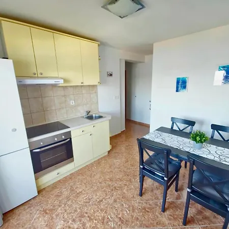 With Parking Space - Gornja, Rab - 13645 Apartmán