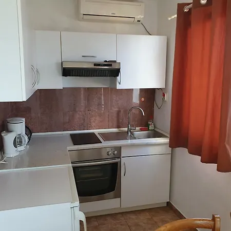 Appartamento With A Parking Space Supetarska Draga - Gornja, Rab - 13645