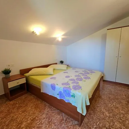 With Parking Space Supetarska Draga - Gornja, Rab - 13645 公寓 拉布