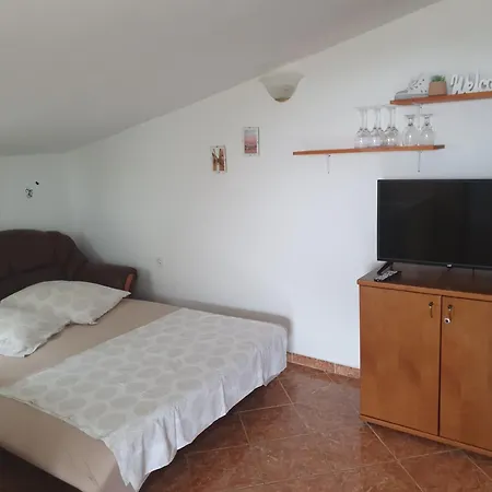 公寓 With Parking Space Supetarska Draga - Gornja, Rab - 13645