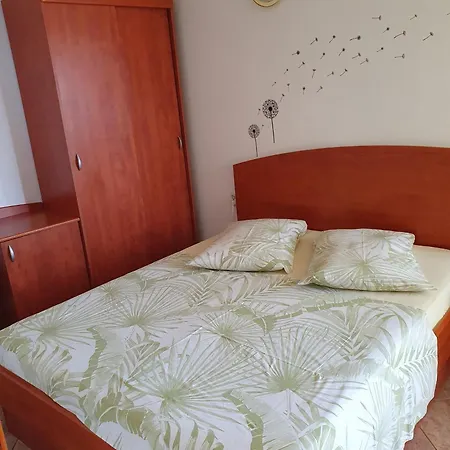 With Parking Space - Gornja, Rab - 13645 Supetarska Draga