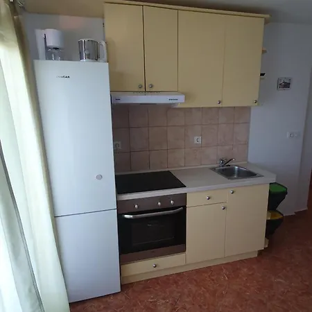 With Parking Space Supetarska Draga - Gornja, Rab - 13645 拉布