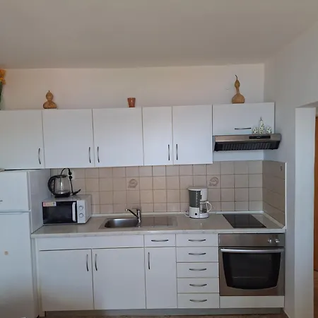 Apartmán With Parking Space - Gornja, Rab - 13645 Supetarska Draga